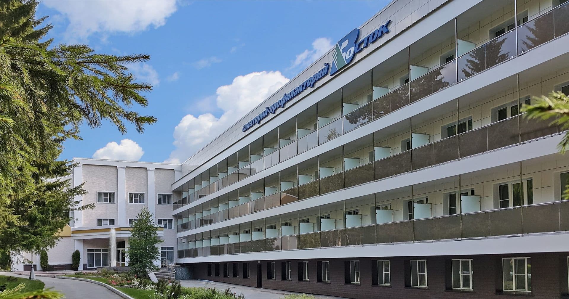 Санаторий-профилакторий Восток — панорама